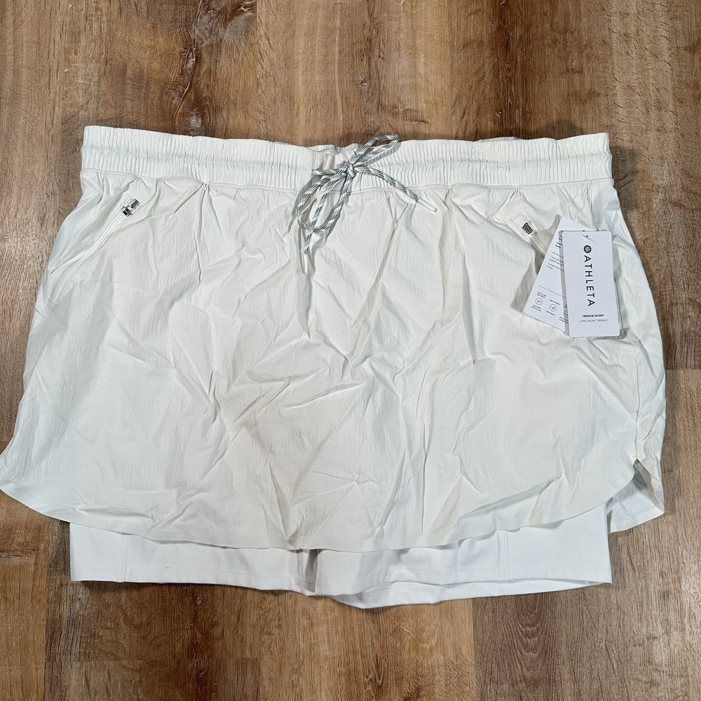 NEW Athleta Womens Trekkie Skort Size 24 Ivory Cream Skirt Lined